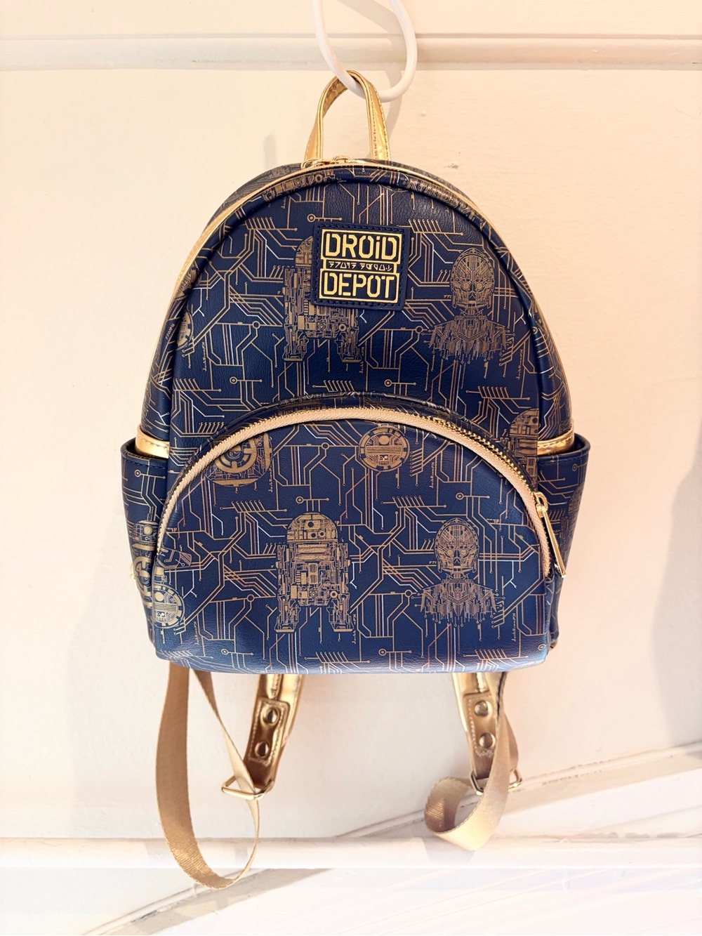 Loungefly Droid Depot mini backpack